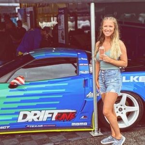 Meet your Posher, Kennedy